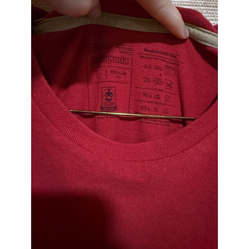 Patagonia Fitz Roy Horizons Responsibili-Tee Men’s Sz Large Regular Fit - Picture 5 of 7